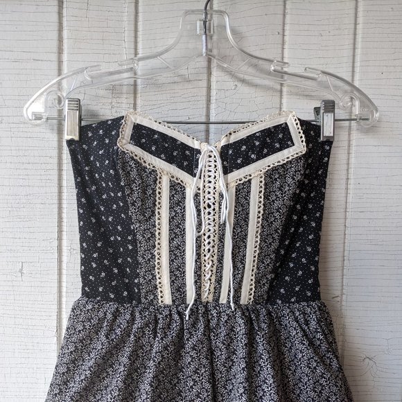 Gunne Sax Inspired Party Dress Ditsy Floral and Lace Trim - Picture 2 of 5